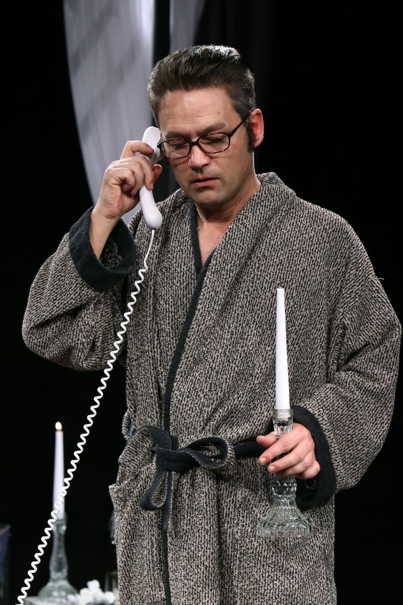 Jövőre veled, ugyanitt! 1.