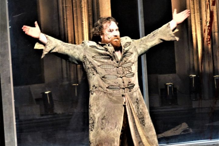 Barlangrekord Bánk bánnal