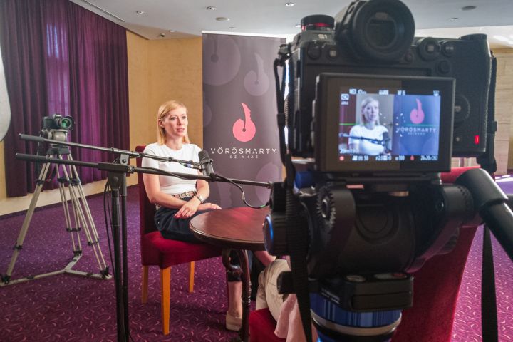 Mindig Veled! - A Vörösmarty Színház podcastja 