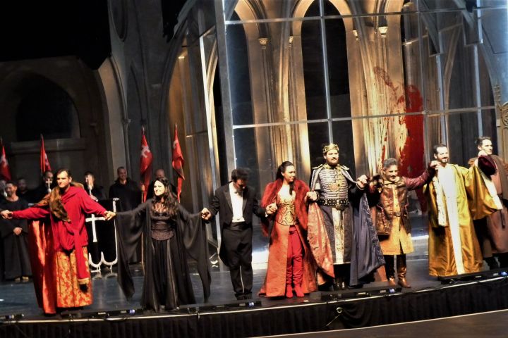 Barlangrekord Bánk bánnal