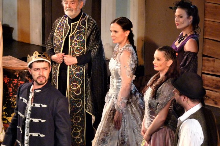 Vastaps Esztergomban