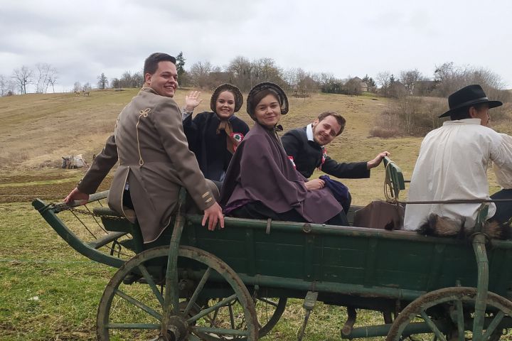 VESZPRÉMI PETŐFIgyelő címmel készít videót a Veszprémi Petőfi Színház március 15. alkalmából