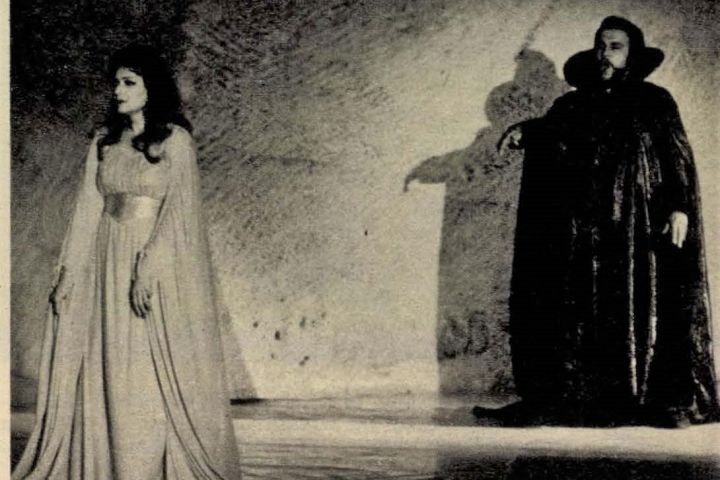 A kékszakállú herceg vára a barlangszínházban a múltban. Kováts Kolos és Ercse Margit