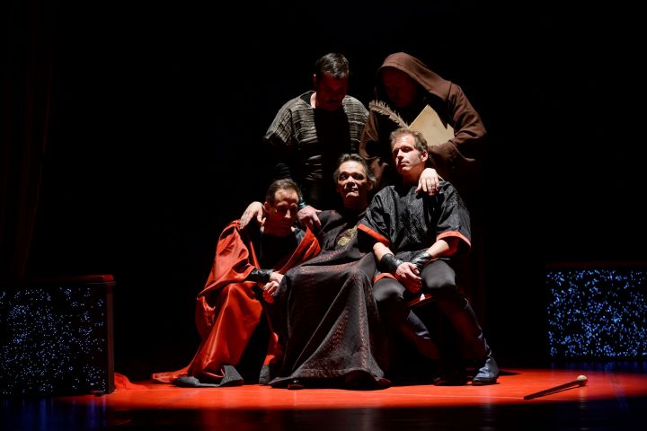 Téboly vagy normalitás?