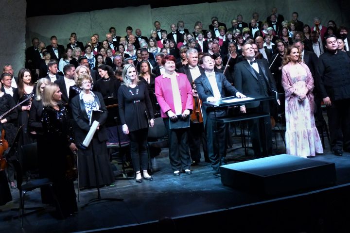 CB: mágikus lélekkel   