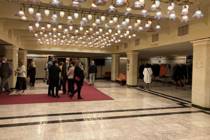 Megkezdtük bérletünkben szereplő előadásaink pótlását!