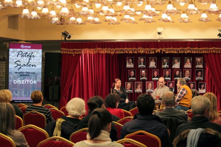 Akik először lépnek fel, és utoljára lépnek a színpadról: a Díszítő mesterséget mutattuk be Petőfi Szalonunk alkalmával