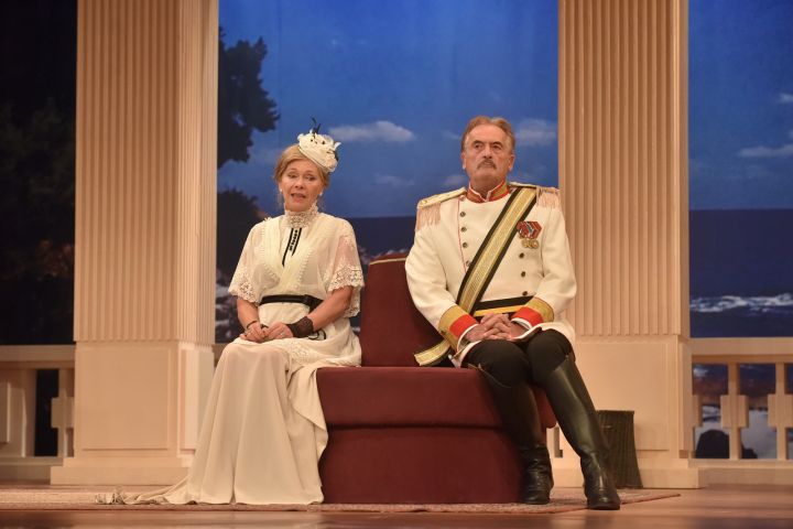 Október 9-én jön A nagymama