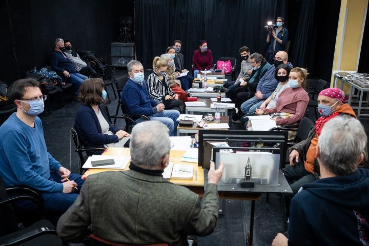 Olvasópróba a Hevesi Sándor Színházban: Elnémult harangok