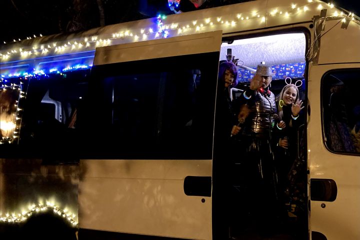 Jót tenni jó Veszprémben! Veszprémi Petőfi Színház élményt adott Veszprémnek!