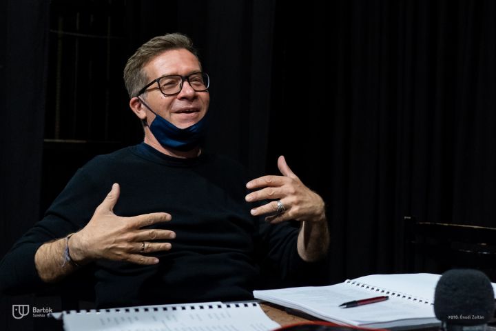 Illatszertár a Bartók színpadán