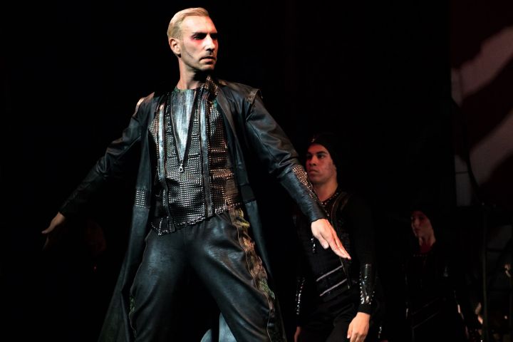 A gondolkodó művész