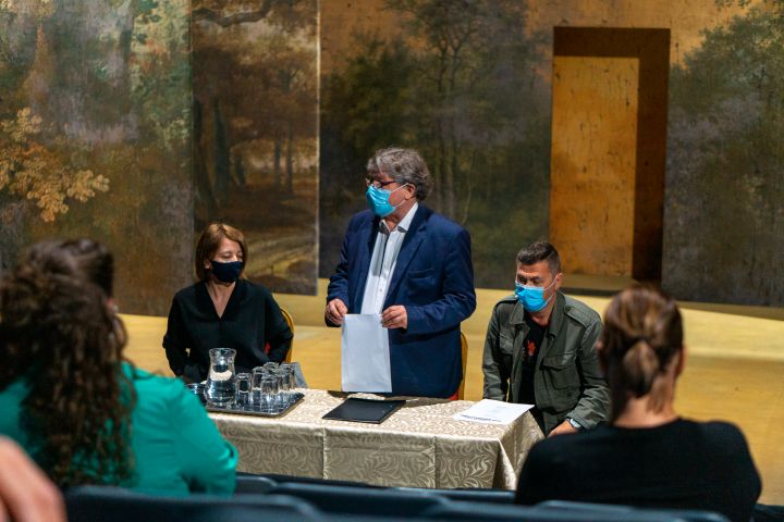 Abszurd vígjáték próbái kezdődnek a Jókai Színházban