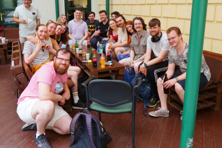 Ír színészhallgatók töltik gyakorlatukat Békéscsabán