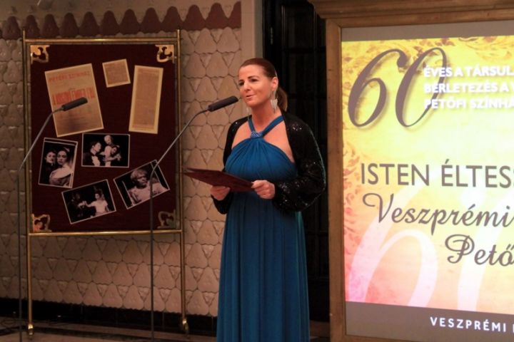 Kellerné Egresi Zsuzsanna igazgatóhelyettes-kreatív menedzser