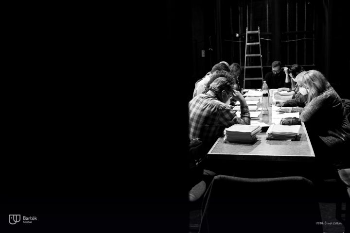 Illatszertár a Bartók színpadán