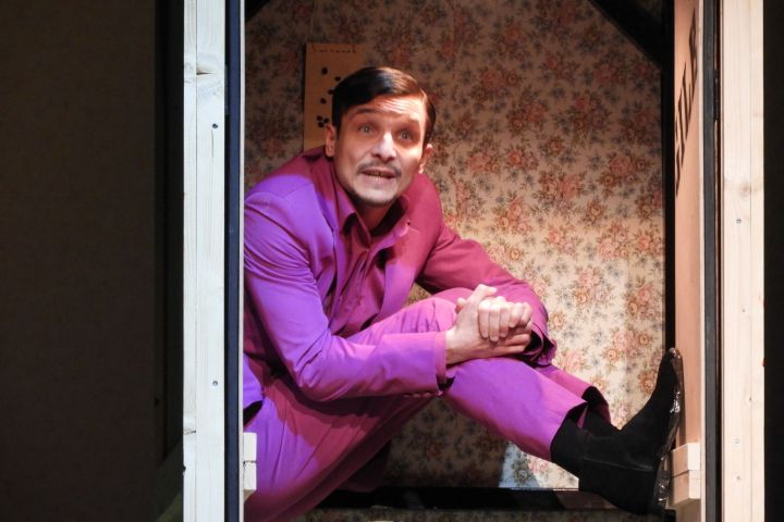 Mikola Gergő / A revizor / Fotó: Mihóczy Mercédesz, Jászai Mari Színház