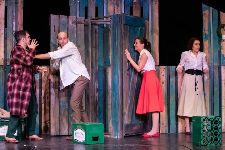 Liliomfi a Váci Dunakanyar Színházban