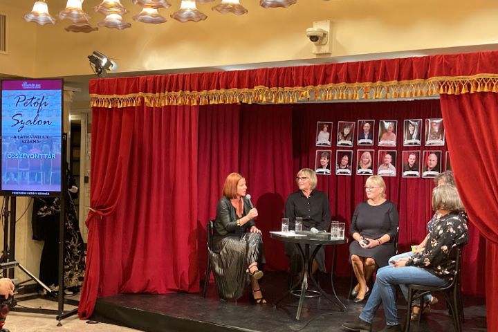 Színházi emberek! - csapatmunka a színfalak mögött