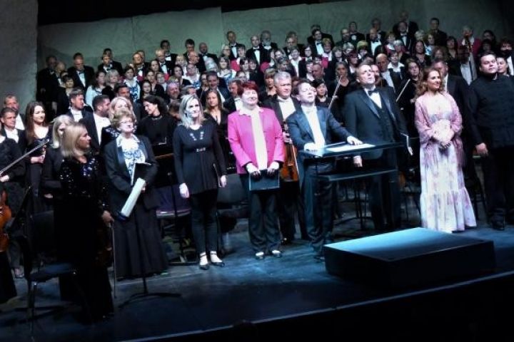 CB: mágikus lélekkel   