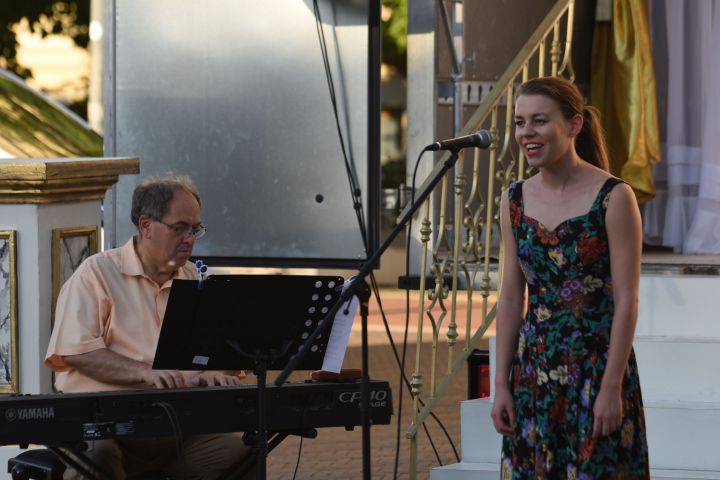 Évadot hirdetett a Szegedi Nemzeti 