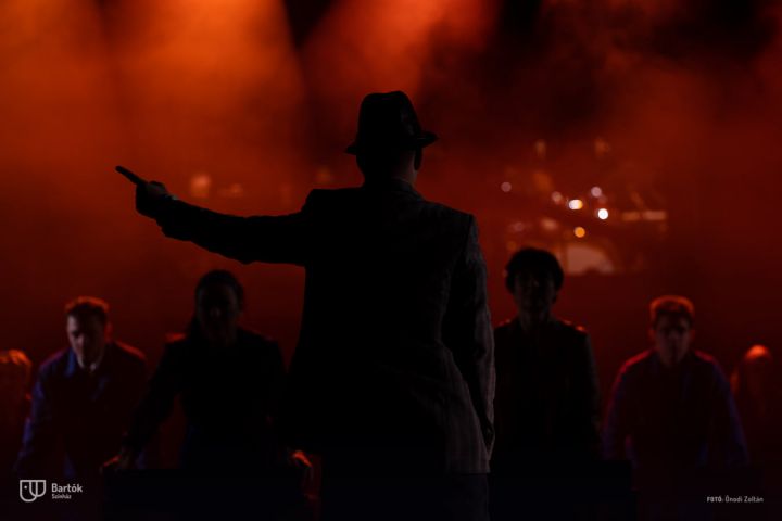 Nem leszek a játékszered! házi bemutató a Bartók Színházban