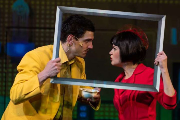 Horgas Ádám elkészült Hitchcock krimijének paródiájával, de egyelőre csak házi főpróbát tartottak a színészek a járvány miatt