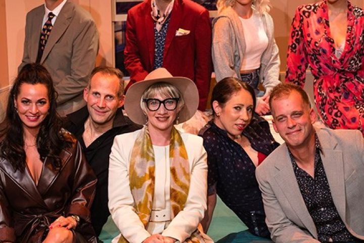 Kölcsönlakás, svéd népdallal a salgótarjáni Zenthe Ferenc Színházban