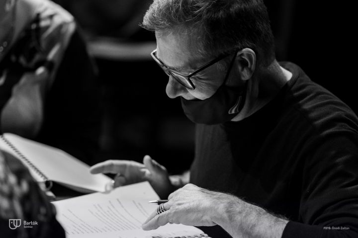 Illatszertár a Bartók színpadán