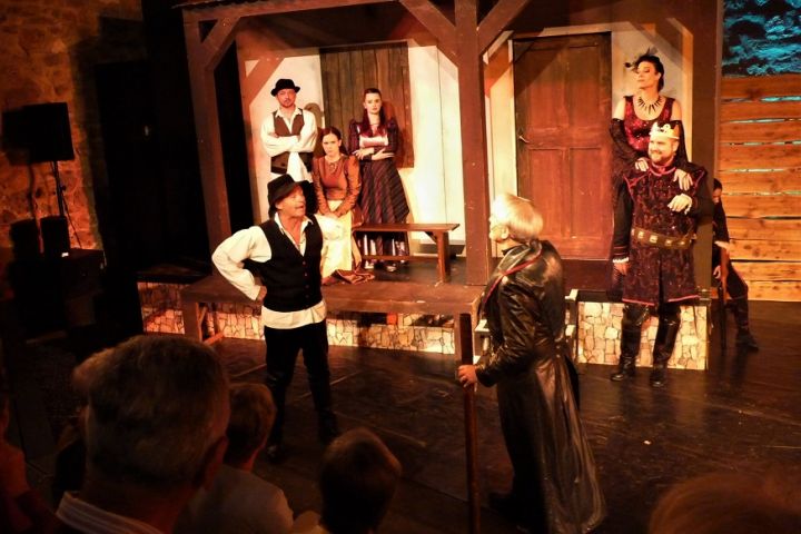 Vastaps Esztergomban