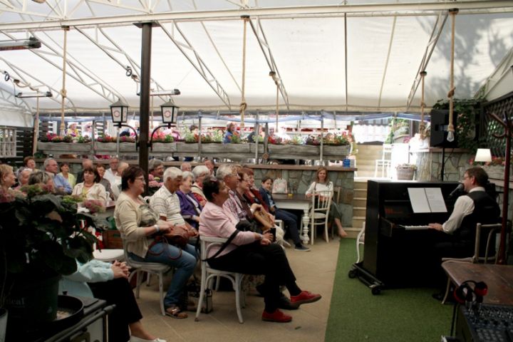 Rendkívüli, egész Veszprémet átható IV. Veszprémi Rátonyi Róbert Operettfesztivál: KÖSZÖNJÜK VESZPRÉM!