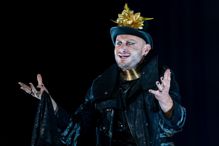 Shakespeare „rave-ület" – Ahogy tetszik Dunaújvárosban