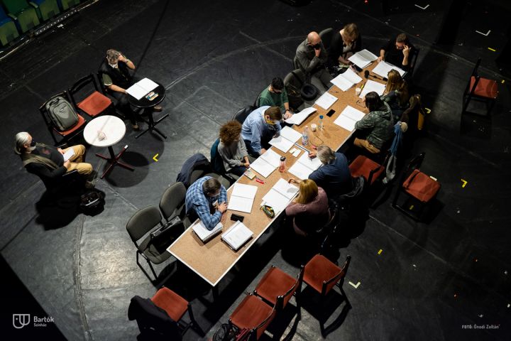 Illatszertár a Bartók színpadán