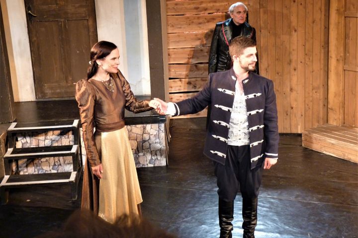 Vastaps Esztergomban