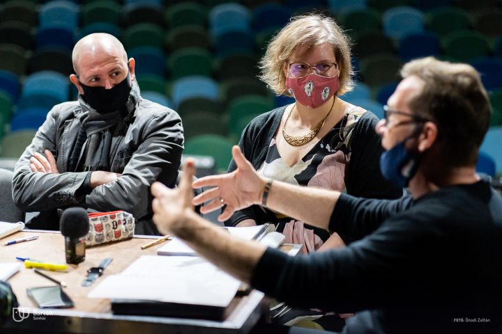 Illatszertár a Bartók színpadán