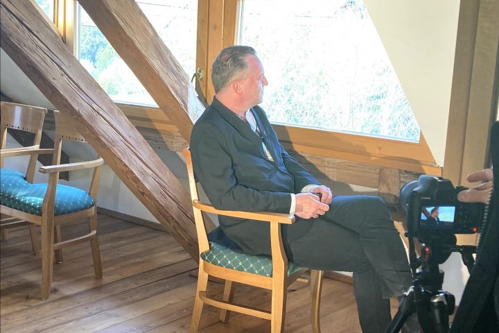 Különleges Magyar Költészet Napi megemlékezés a Veszprémi Petőfi Színháztól