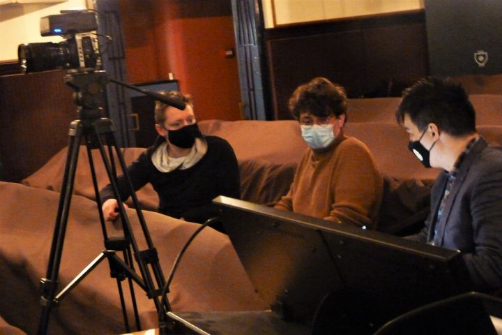 Kamerák erdejében Peer Gynt