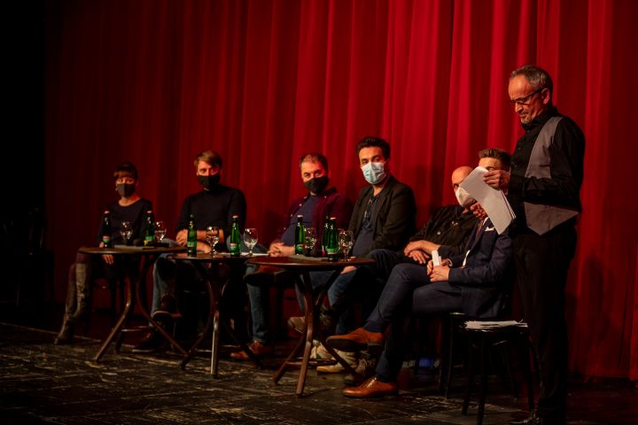 Képes beszámoló a Weöres Sándor Színház sajtótájékoztatóval egybekötött társulati üléséről