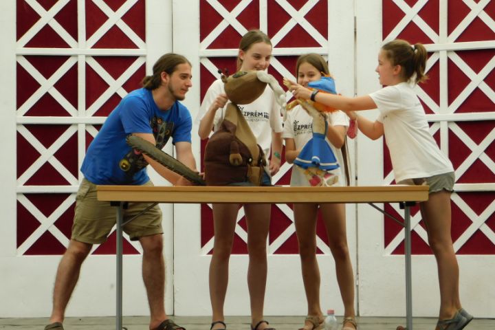 SzínHázVilág táborunk első turnusa: „Olyan jó volt, hogy jövőre is jövök!”