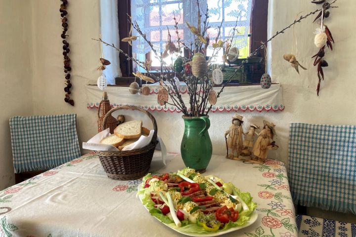 Hogy is volt? Húsvéti múltidézés a Veszprémi Petőfi Színházzal