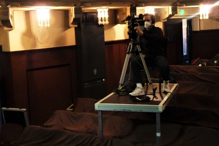 Kamerák erdejében Peer Gynt