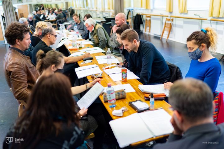 Nagy Ervin és Koltai Róbert a Bartók Kamaraszínházban - Elkezdődtek a Hamlear próbái Dunaújvárosban