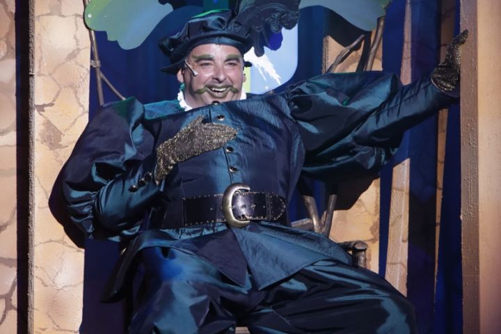 „Ő egy igazi póré kópé” – Hagymácska mesemusical a Veszprémi Petőfi Színházban