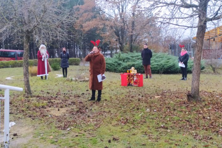 A Fenyveserdő Gyermekotthon lakóit leptük meg Mikulás alkalmából