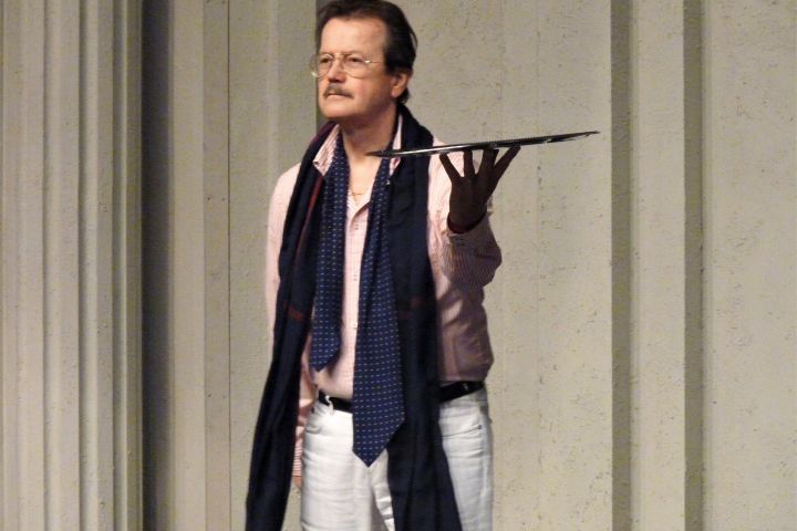 Szolnoki Tibor, a műfaj nagy egyénisége biztos pont az előadásban