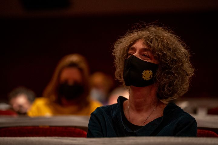 Képes beszámoló a Weöres Sándor Színház sajtótájékoztatóval egybekötött társulati üléséről