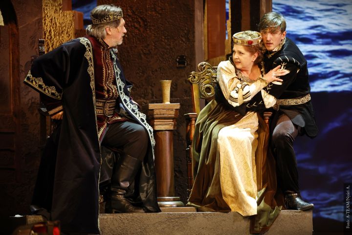  Modern szemléletű Hamlet Békéscsabán!