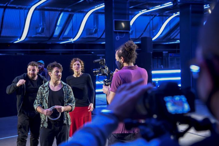 Eljuttatta az általános iskolásokhoz a Toldit a Csokonai Színház