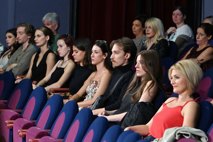 Új évad új tagokkal - megtartotta az egri Gárdonyi Géza Színház évadnyitóját