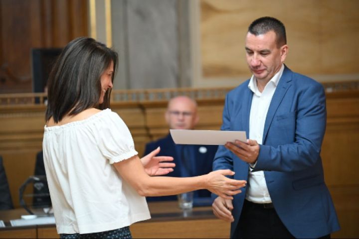 GYÉMÁNT DÍJAT VEHETETT ÁT A MÓRICZ ZSIGMOND SZÍNHÁZ